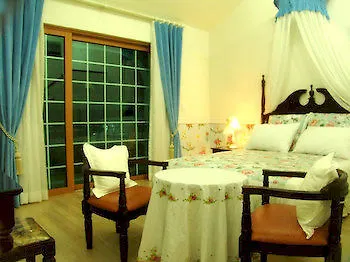 Hotel Flora Pension Jeju