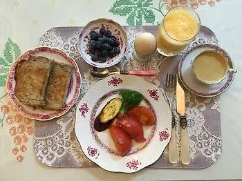 Flora Pension Jeju 3*,  Südkorea