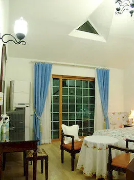 Flora Pension Jeju 3*,  Südkorea